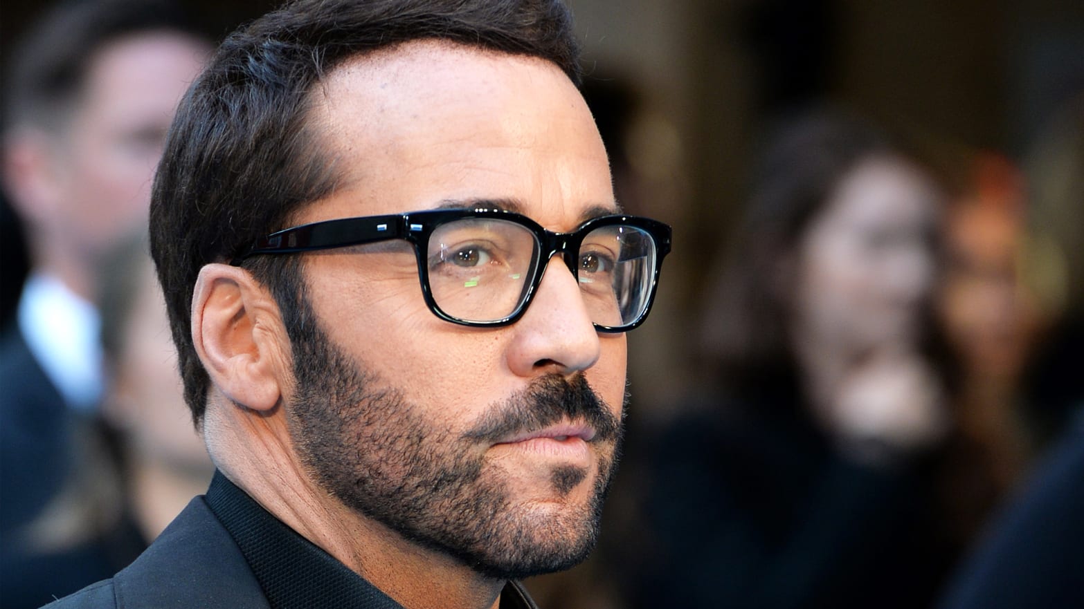 The Mystery of Jeremy Piven Bald Hair